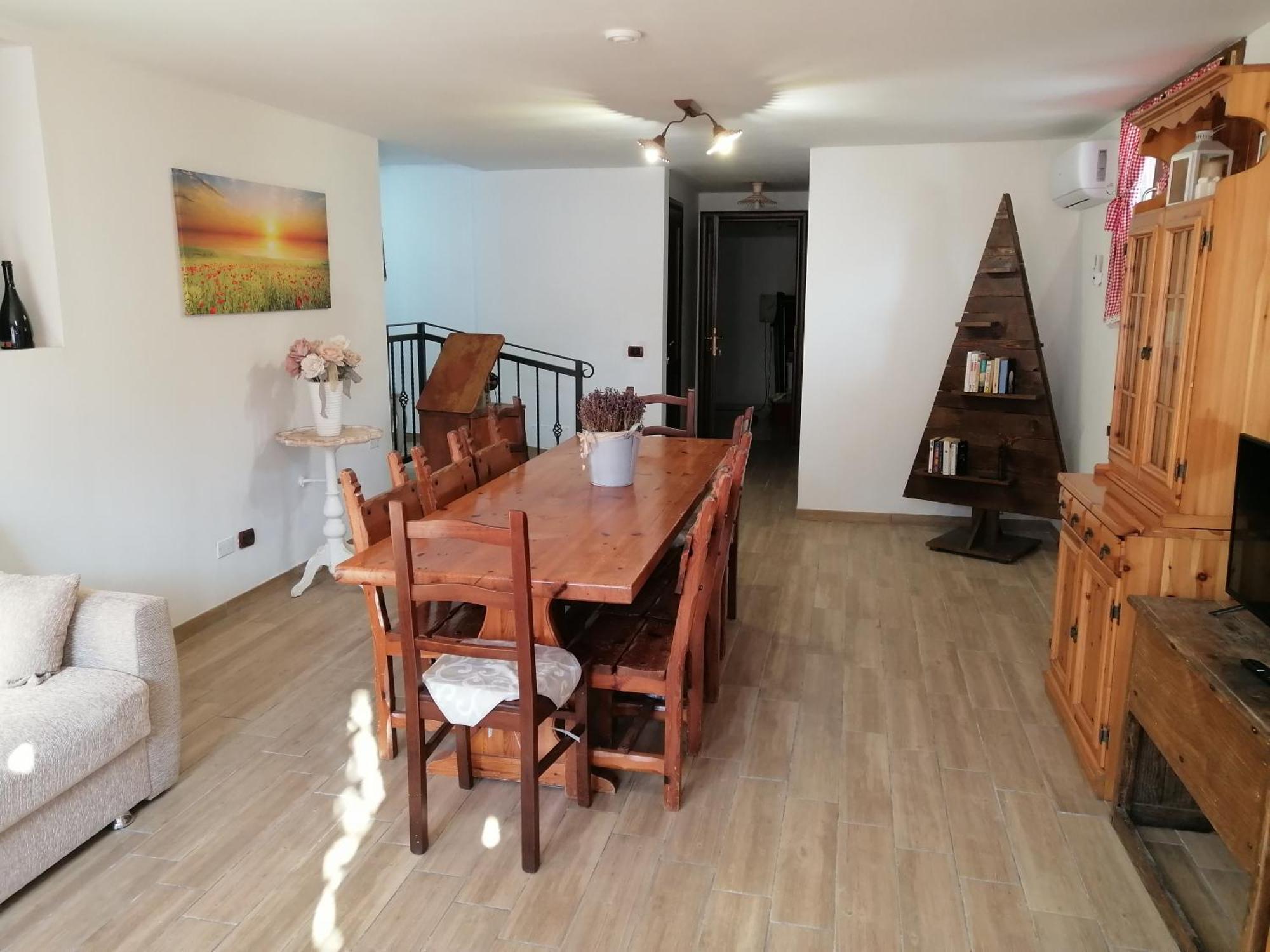 La Casa Del Borgo-Intero Appartamento Latina Luaran gambar